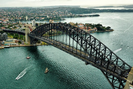 Vaka 4 Sydney Harbour Stuart Chape web