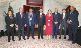 Pacific Ministers and SPREP's DG at the breakfast meeting.